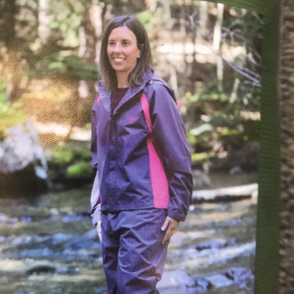 Closet clear out - Picture 2 of 2